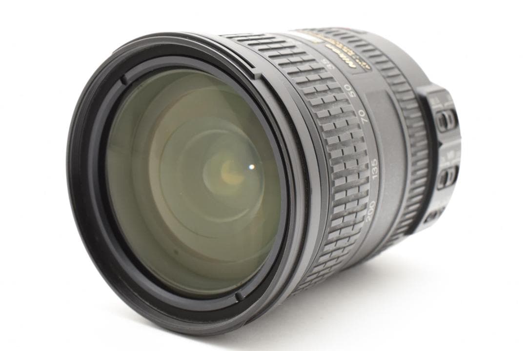 ニコン　Nikon AF-S 18-200mm F3.5-5.6G ED VR