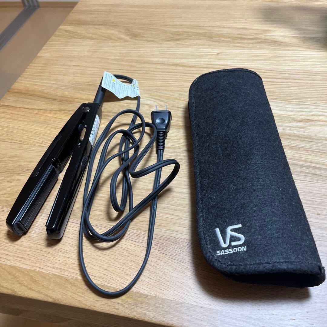 VS Sassoon ヘアアイロン ブラック 収納ケース付き