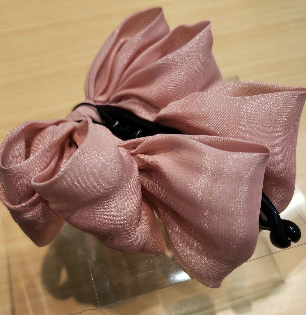 【新品・匿名配送】コンプレックスビズ　シーパラダイス バナナクリップ　ピンク