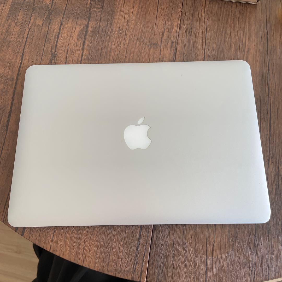 MacBookAir2014 シルバー 本体 ・充電器