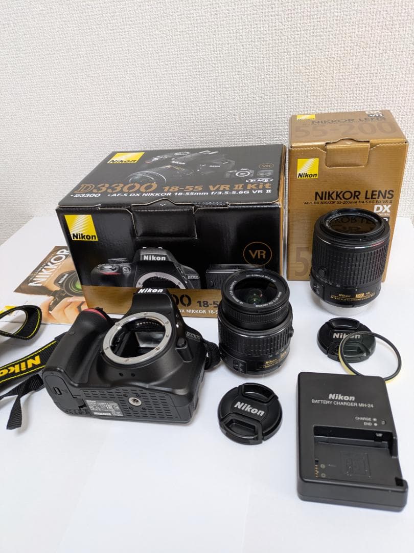 Nikon デジタル一眼レフカメラ　D3300