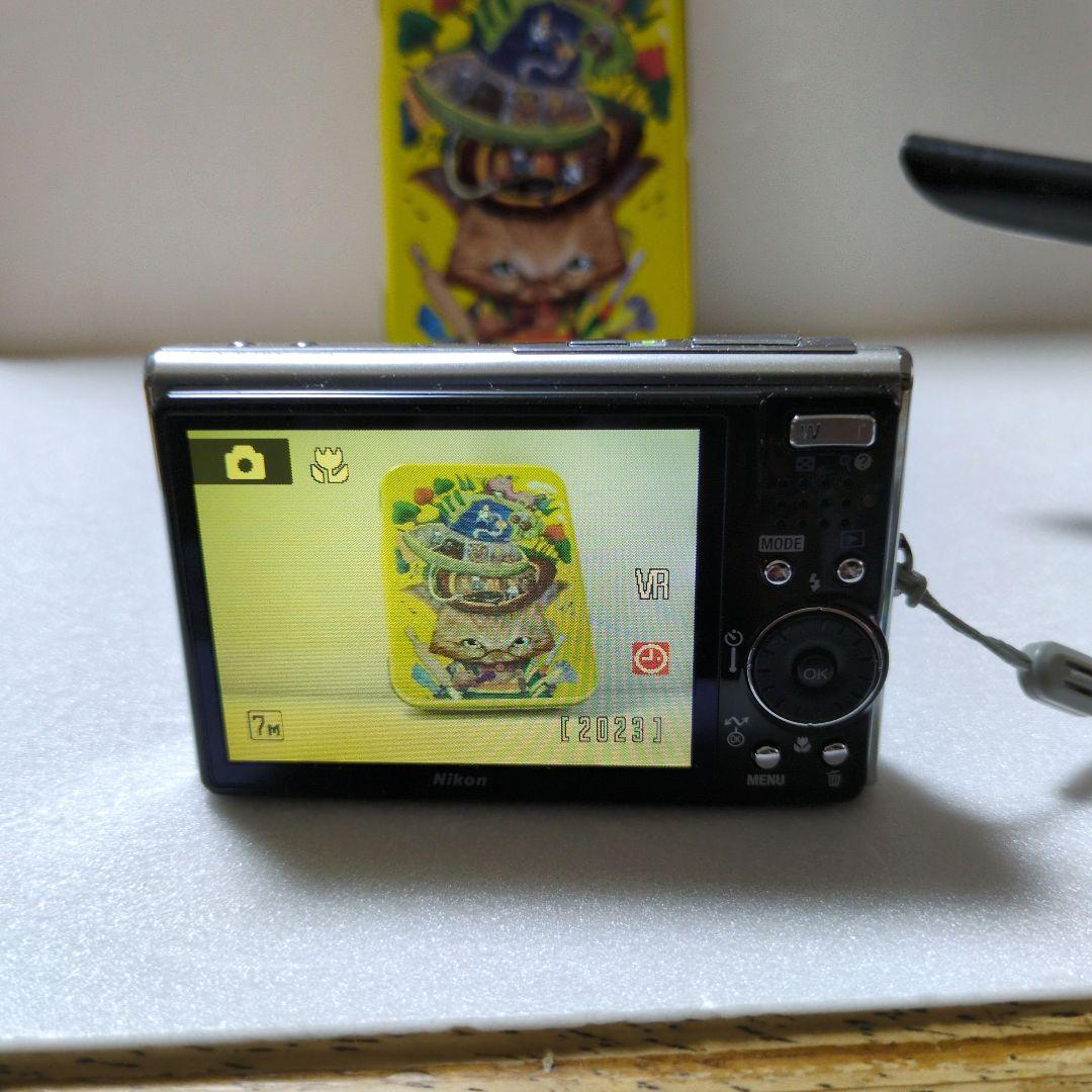 Nikon COOLPIX S50シルバー動作確認品　完動品で美品