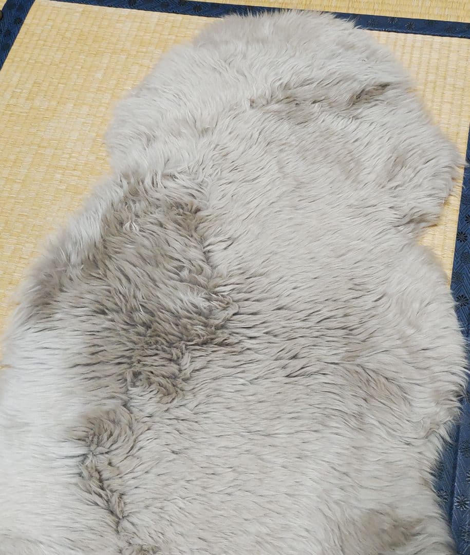 長毛ムートンフリース2匹サイズ ほぼ未使用品