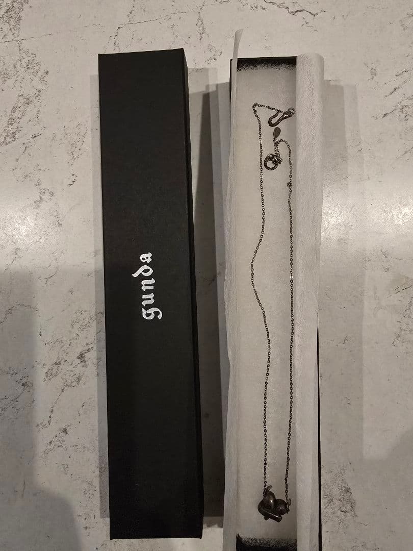 gundaガンダ HeartNKハートネックレス