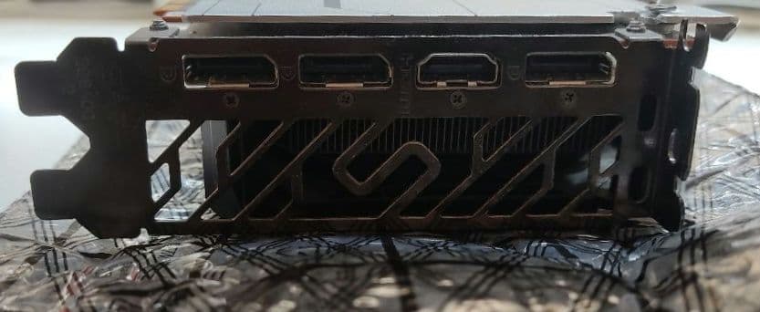 最終値下げ　Sapphire NITRO+ Radeon RX 6600 XT