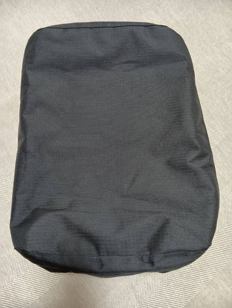 patagonia　ブラックホールダッフル　40Ｌ