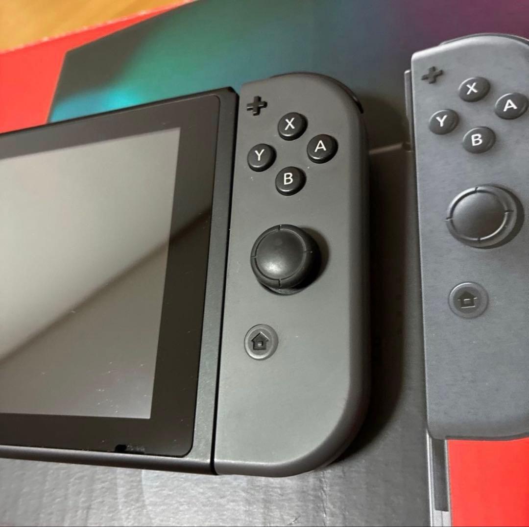 Nintendo Switch 本体 グレー 【付属品全て揃っています】