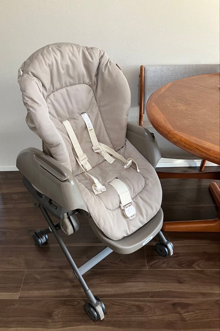 Combi ネムリラ Fit AQ（ハイローチェア）