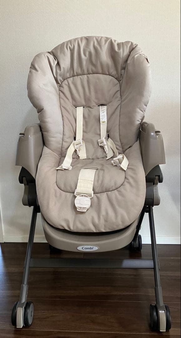 Combi ネムリラ Fit AQ（ハイローチェア）