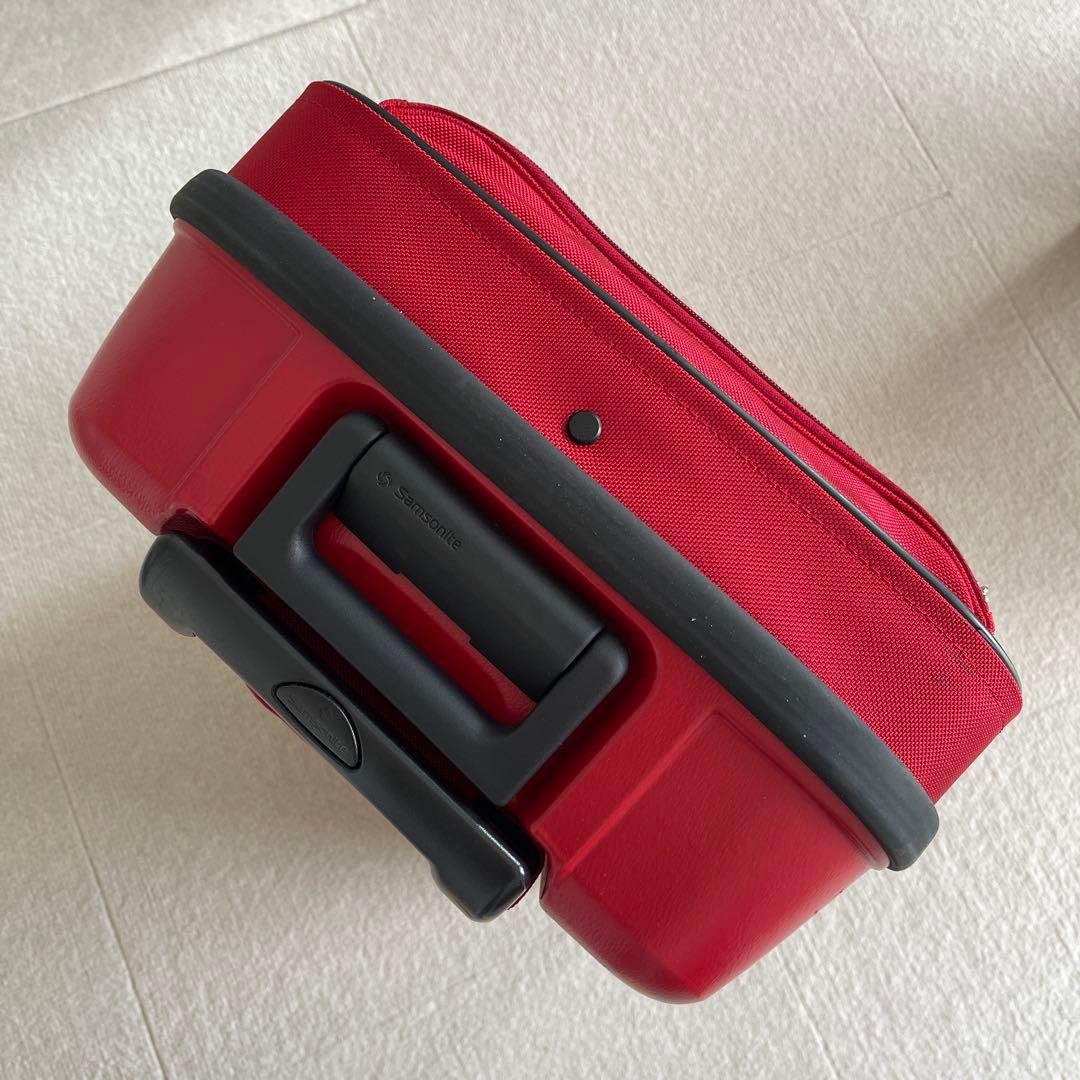 サムソナイト　スーツケース　ソフトタイプ　レッド