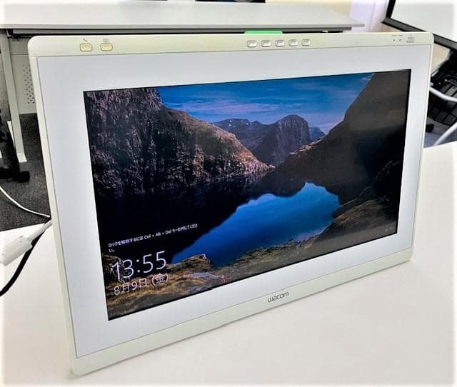 【WACOM】21.5型 フルHD 液晶ペンタブレット DTK-2241 ペン付