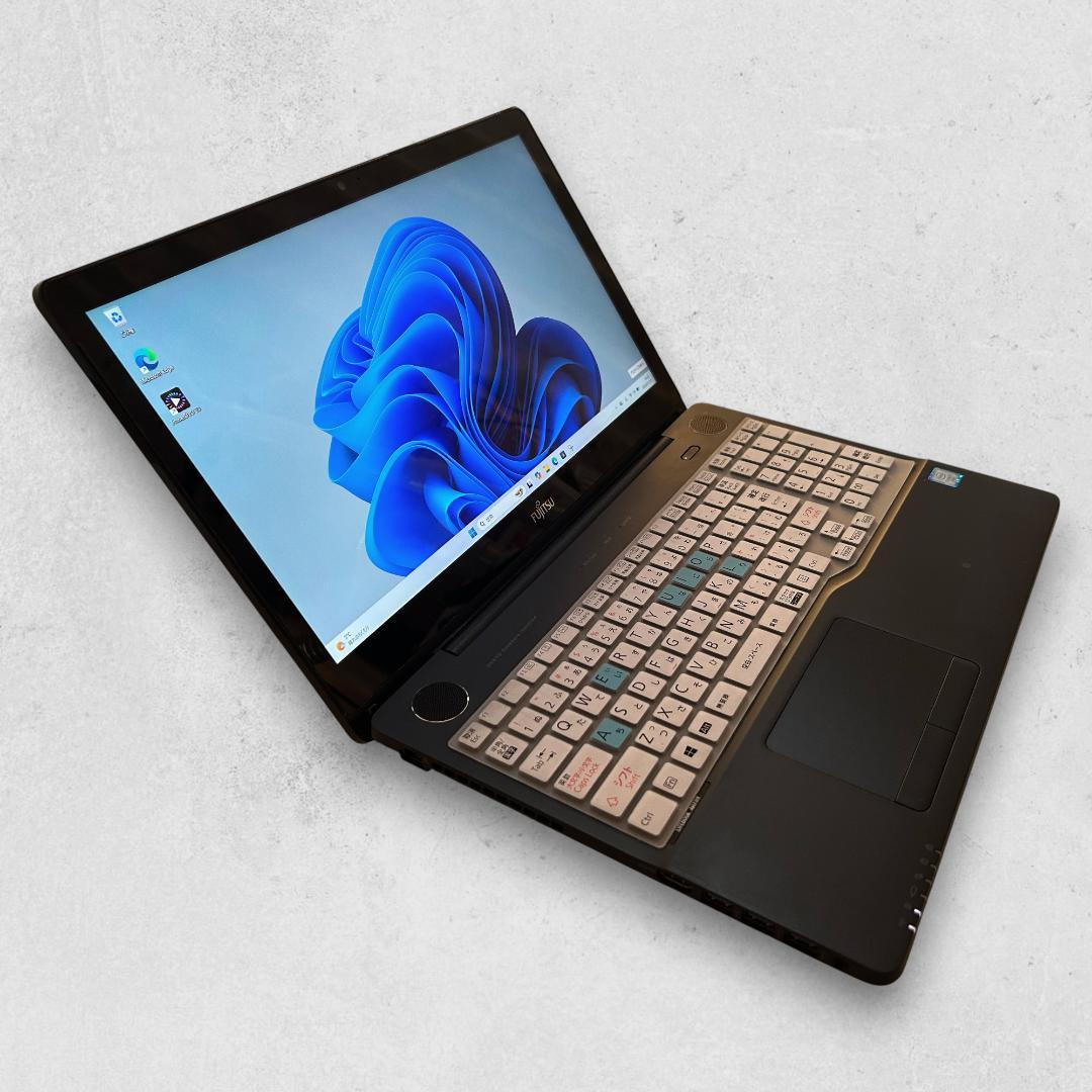 富士通 LIFEBOOK AH77/Y FMVA77YB ノートPC