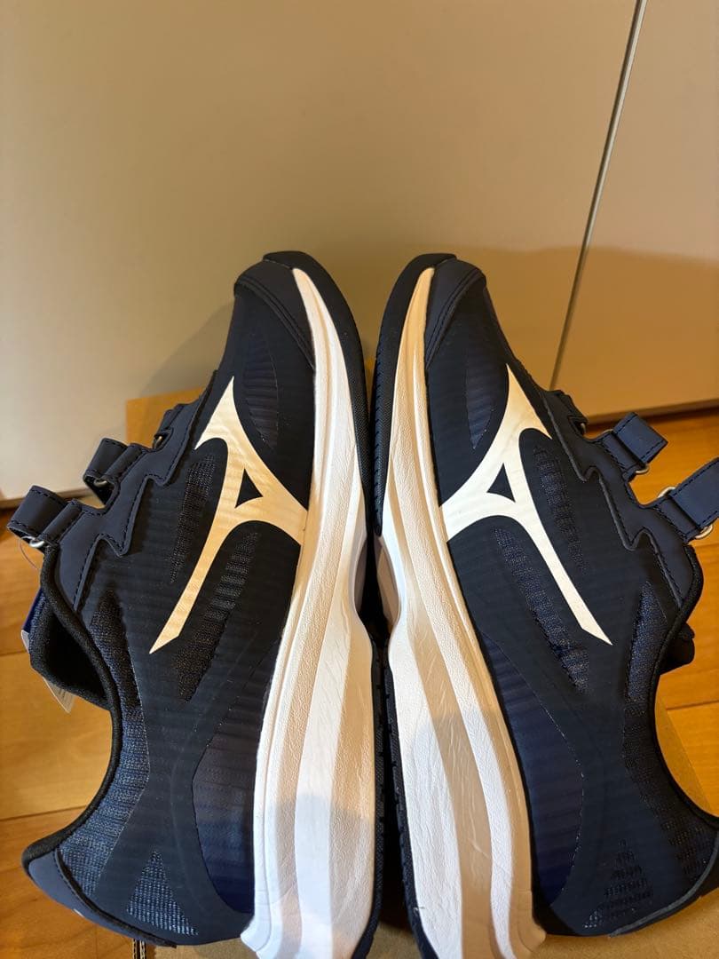 値下げ！【新品未使用】Mizuno トレーニングシューズ ネイビー