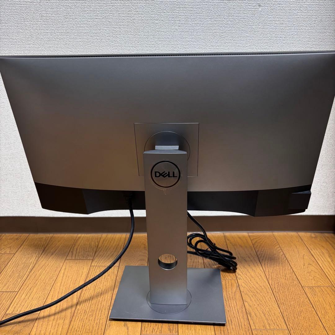 DELL ディスプレイ 27インチ モニター本体 4K 2021年製 高画質