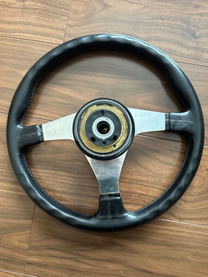NARDI ナルディ 3本スポークステアリング
