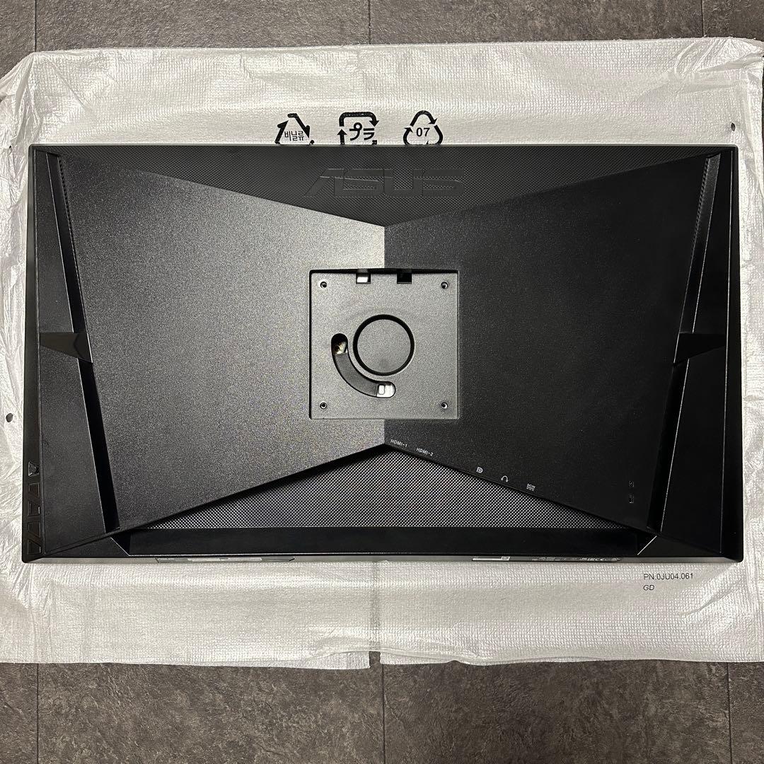 ASUS TUF GAMING VG27 A （27インチWQHD）