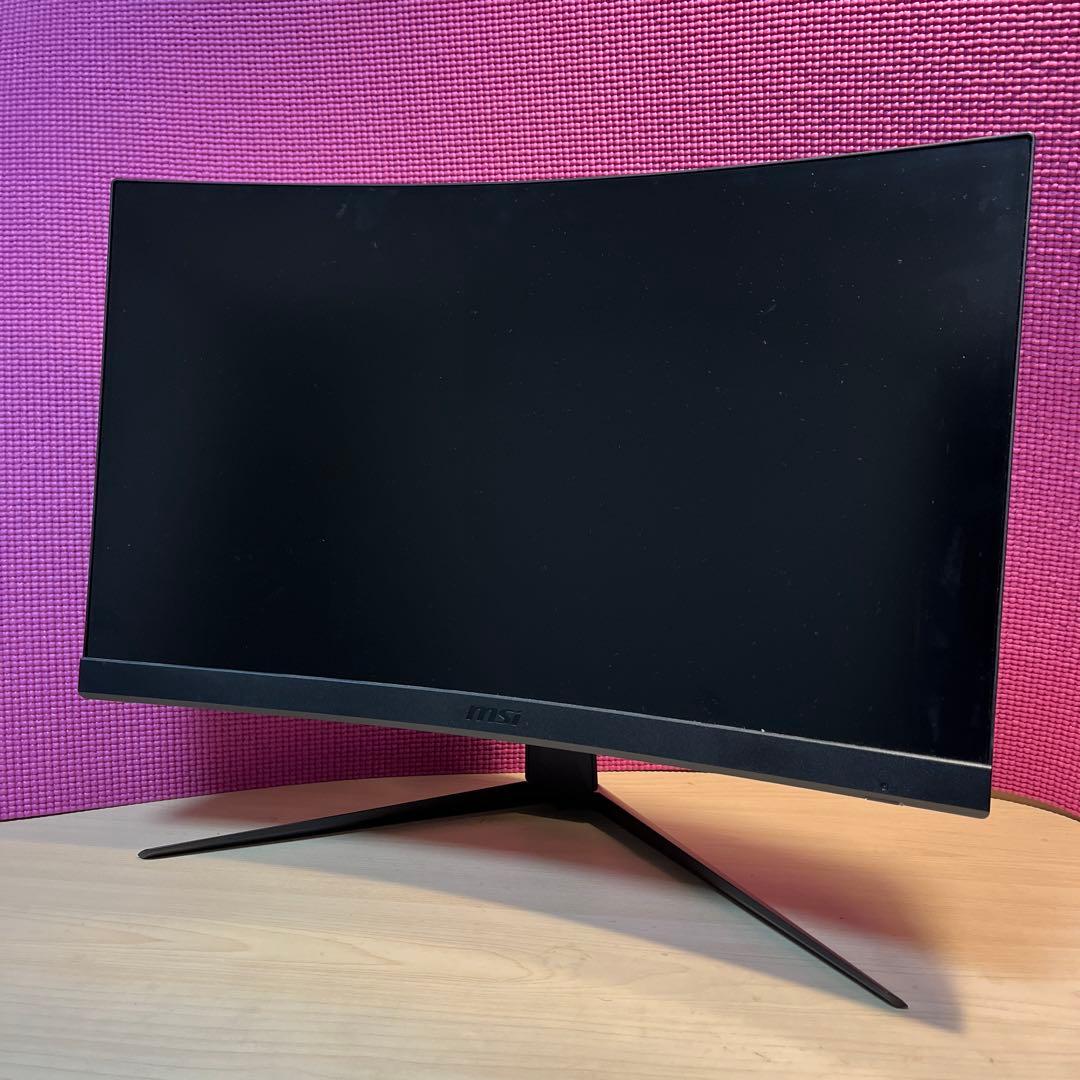 フ*ら様 フルHD 湾曲ゲーミングモニター　msi MAG ARTYMIS 24