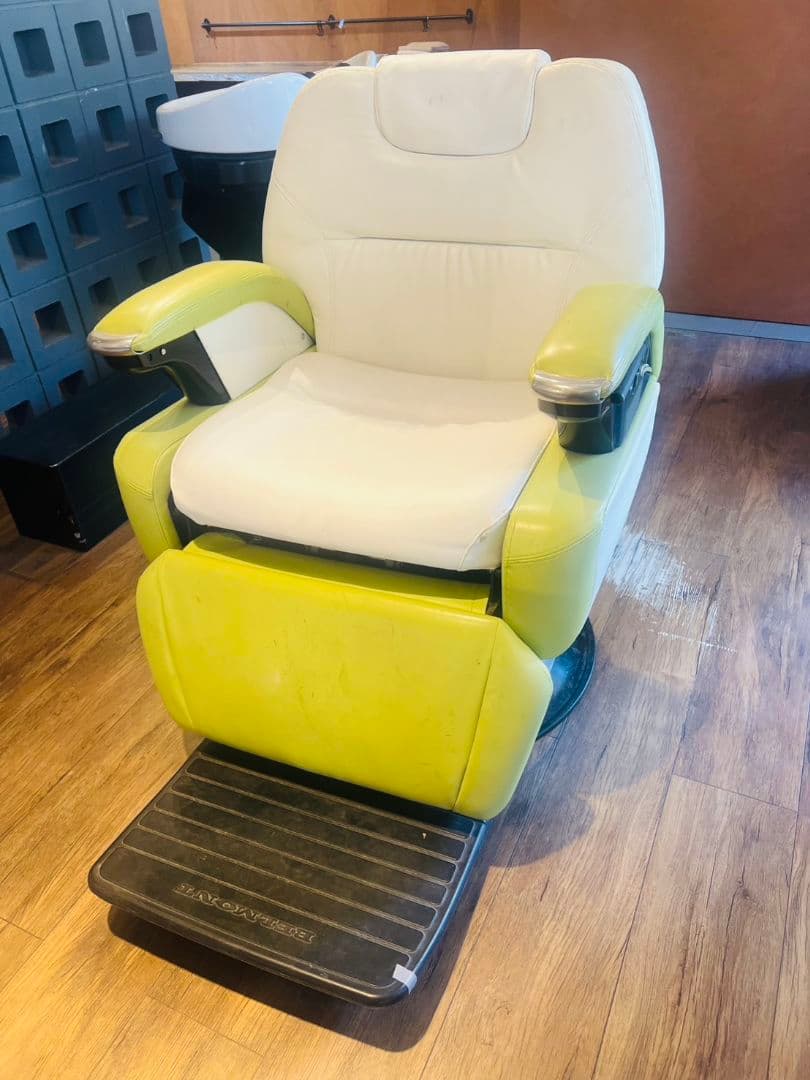 【ka】【タカラベルモント 】【理容椅子】【レガロ2】