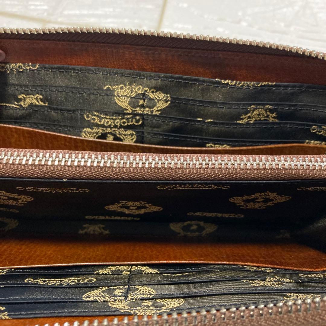 新品オロビアンコ長財布 エンボスロゴ付き