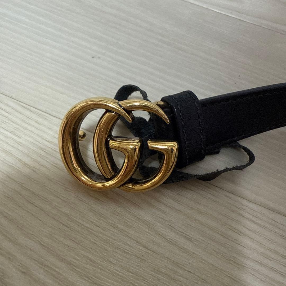 GUCCI ブラックレザー GGロゴ ベルト 90-22