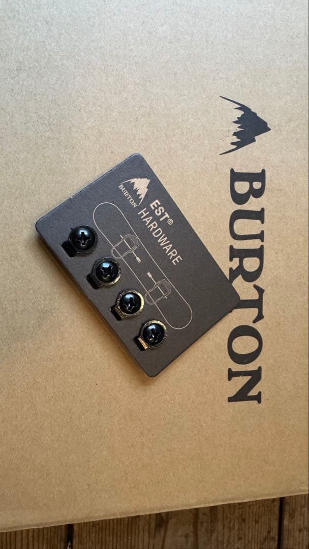 新品　Burton Malavita スノーボードビンディング ブラック　M