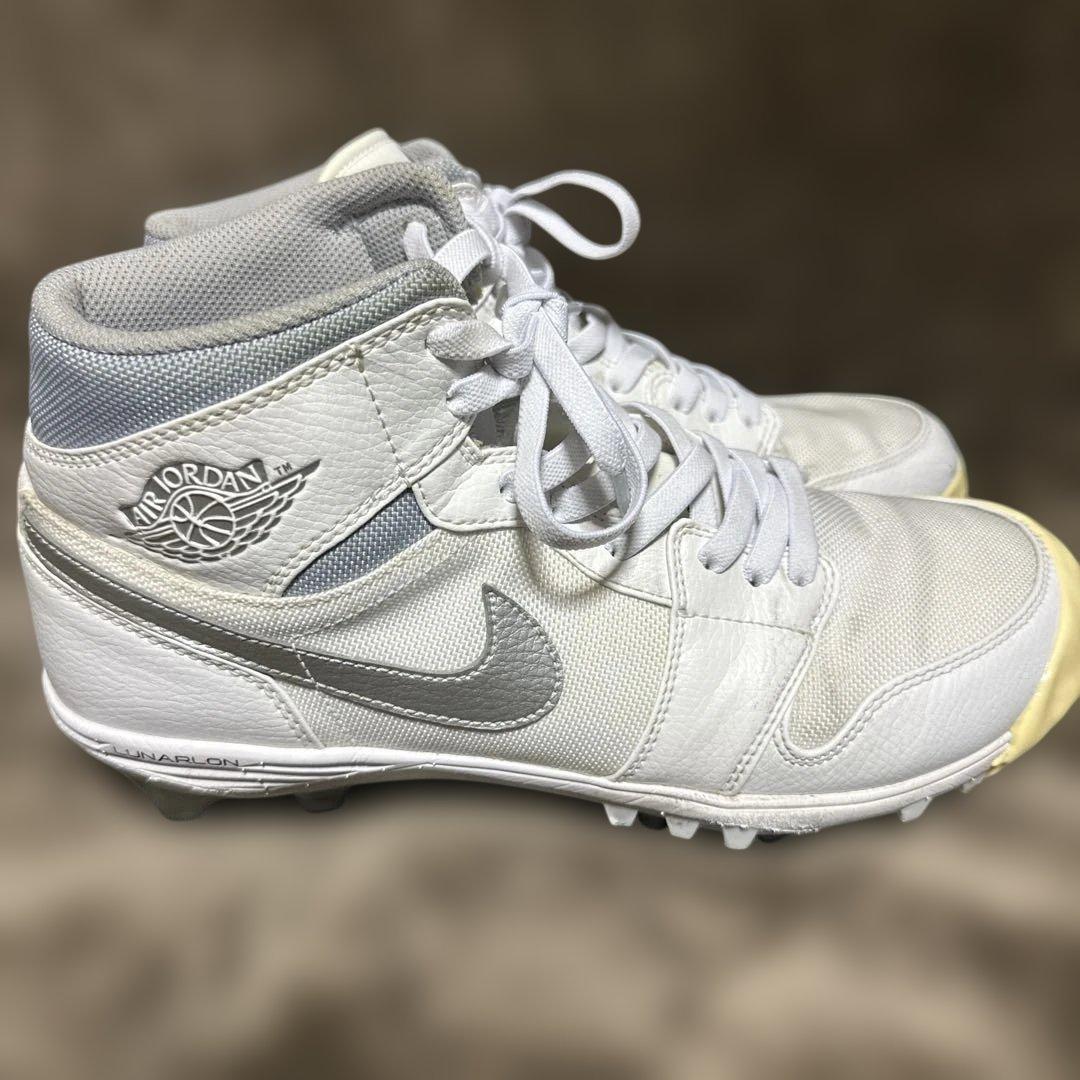 3*7様 【中古】希少 ナイキ エアジョーダン アメフト ポイントスパイク　27