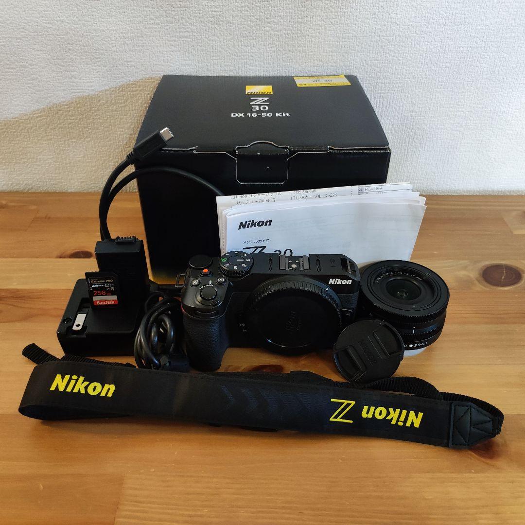 Nikon Z30 16-50mm 《S数1,391枚》SDカード／純正充電器付