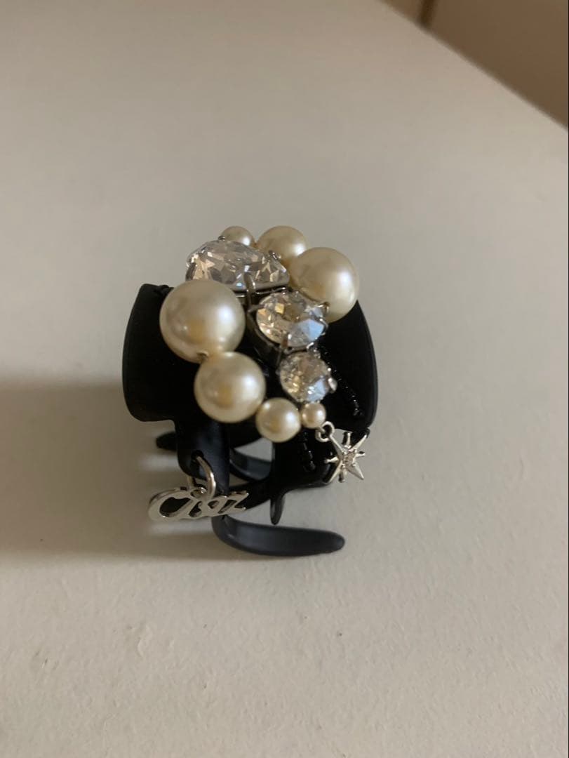 パールクリスタル装飾 ブラックヘアクリップ