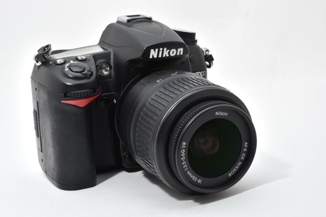 【大人気】 Nikon ニコン D7000 レンズキット デジタル一眼カメラ