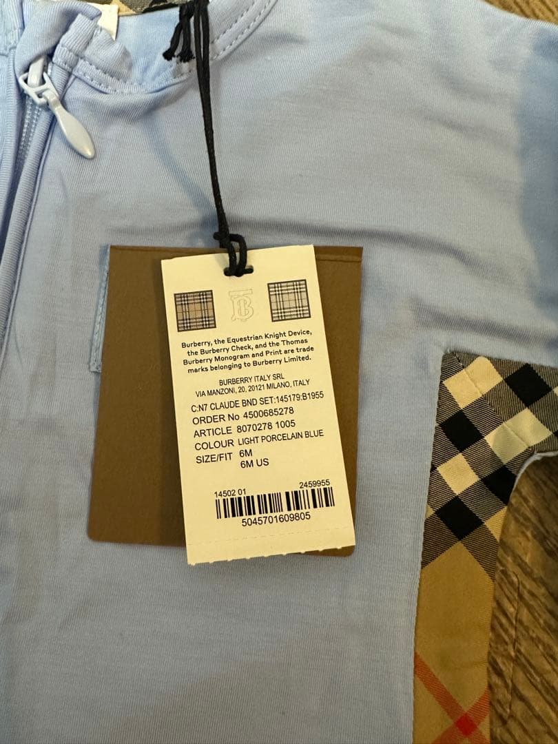 ゆき様Burberry バーバリー ロンパース スタイ　　　　3点セット