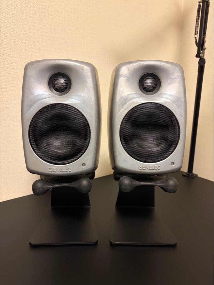 【極美品】GENELEC G Two スピーカー、スタンド、ケーブルセット