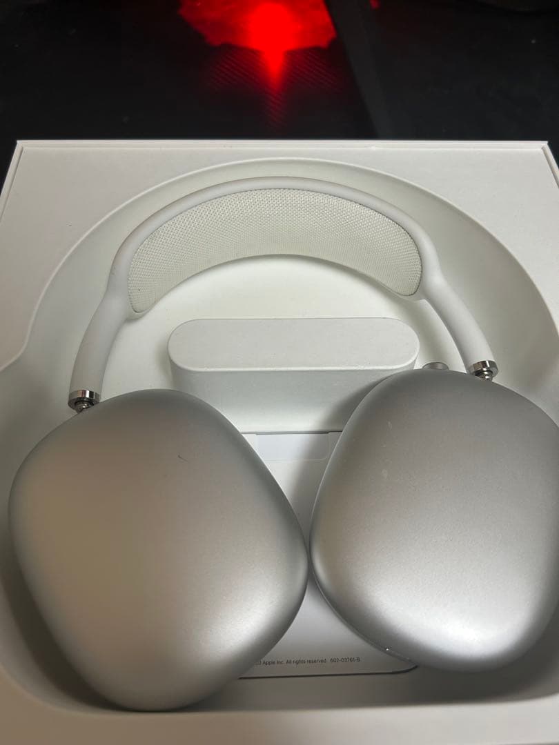 シルバー AirPods pro max