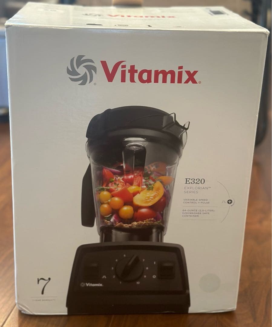 Vitamix バイタミックス E320(ホワイト)＋レシピ本＋アタッチメント