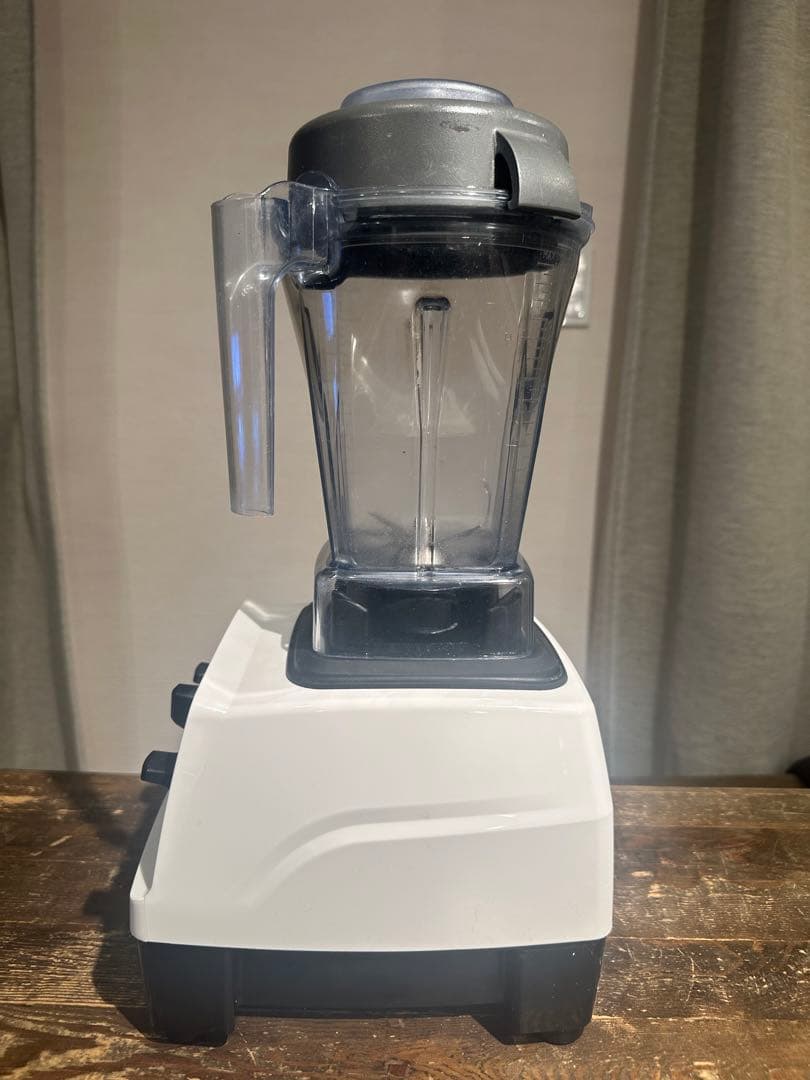 Vitamix バイタミックス E320(ホワイト)＋レシピ本＋アタッチメント
