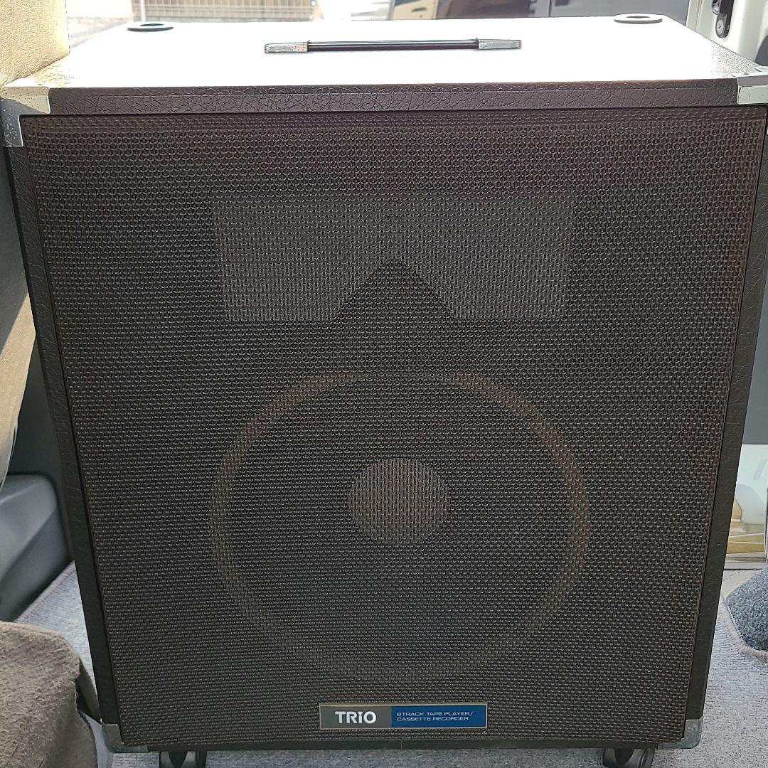 スピーカー　トリオ