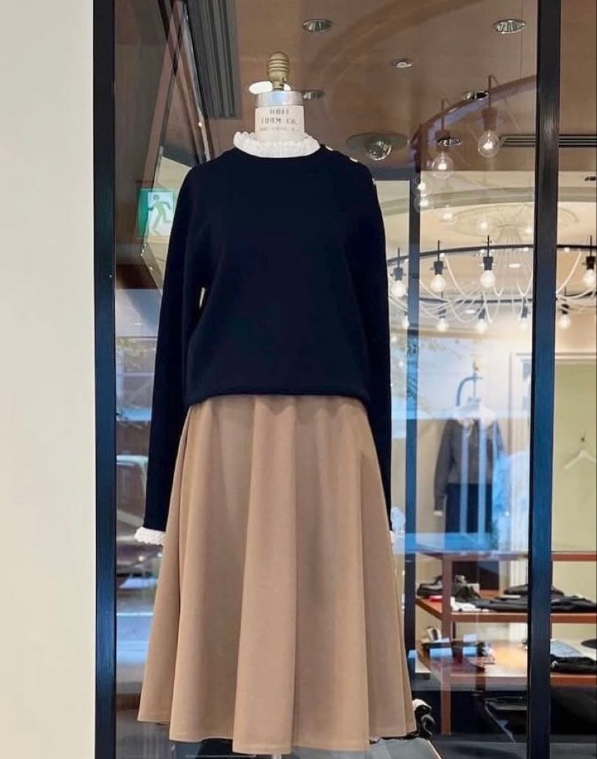 Drawer prune gold schmidt レースネックニット