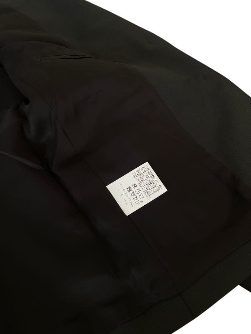 新品未使用　アンタイトル　パンツスーツ ウール　セットアップ　ブラック　黒　M