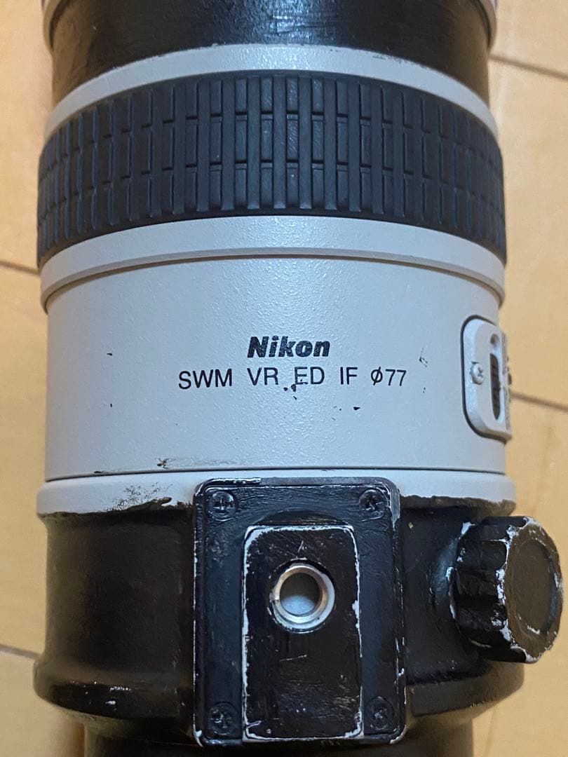 ニコン AF-S VR ED 70-200mm F2.8G（IF）ライトグレー