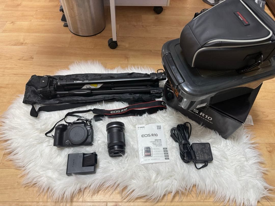 (本日限定)Canon EOS R10 18-150mmミラーレス一眼 お得