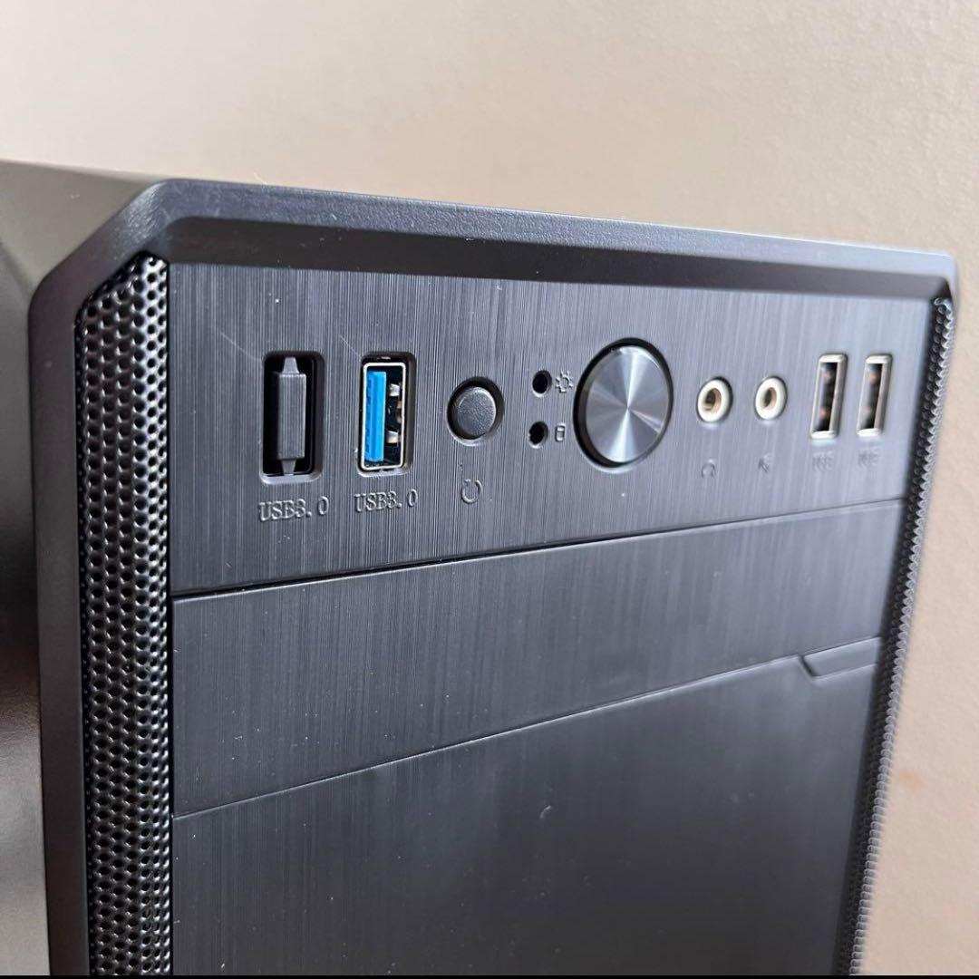 未使用　ディスクトップパソコン Windows 10  64Bit