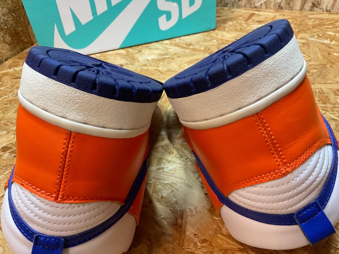 美品 ナイキ SB AH0471-841 DUNK HIGH TRD QS 11