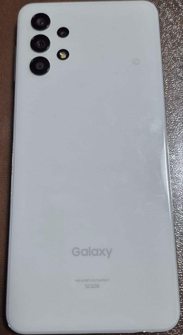 【年末値下】Samsung Galaxy A32 5G SCG08 ホワイト