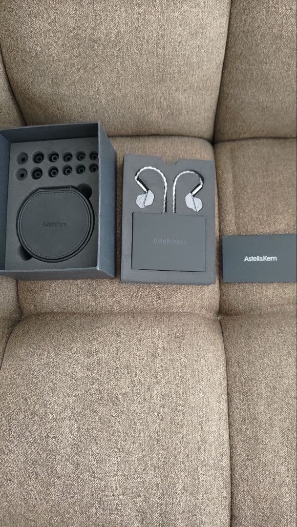 イヤホン Astell&Kern AK ZERO 2