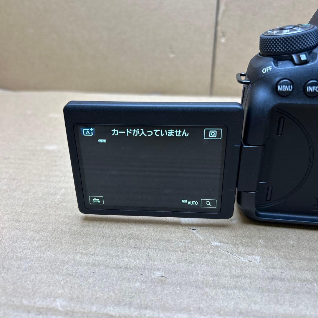 Canon デジタル一眼レフカメラ EOS 6D Mark II ボディー