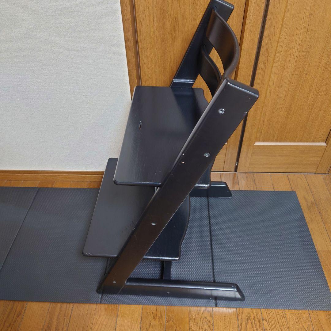 ストッケ　トリップトラップ　椅子　ブラック　廃盤のナンバー6です