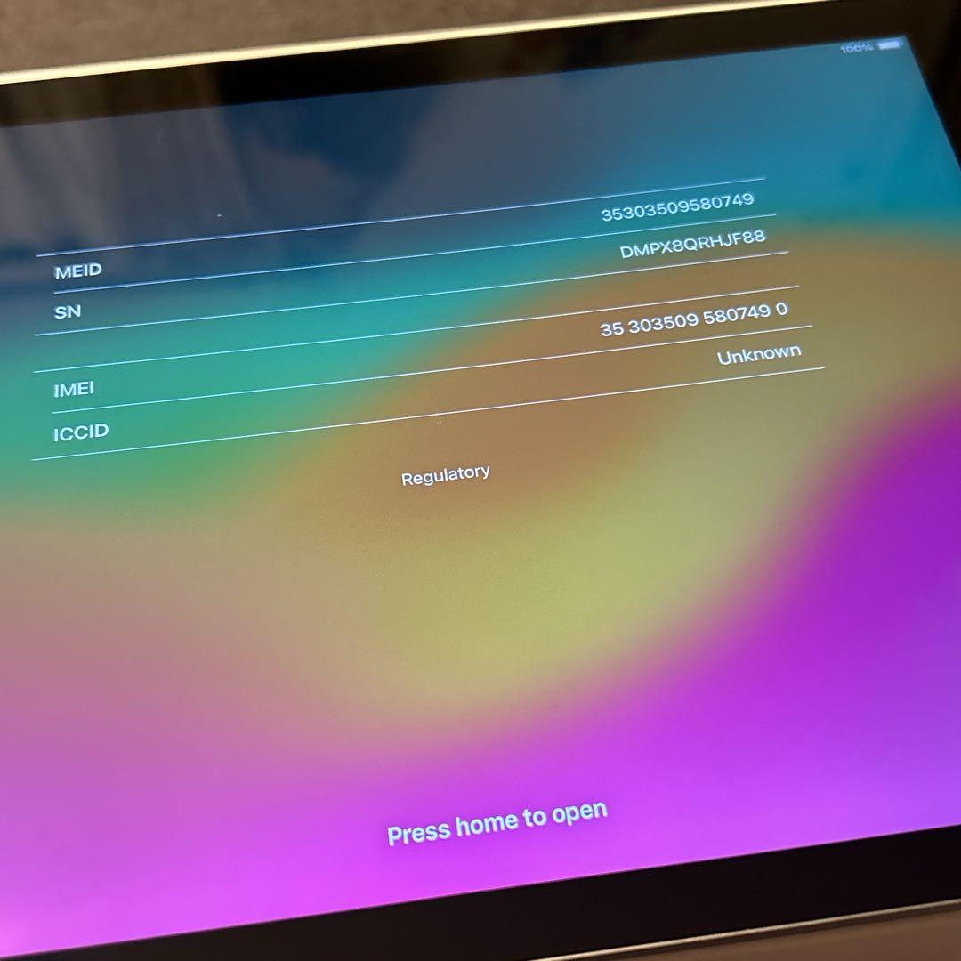 iPad 第6世代 32GB SIMフリー Wi-Fi+Cellularモデル