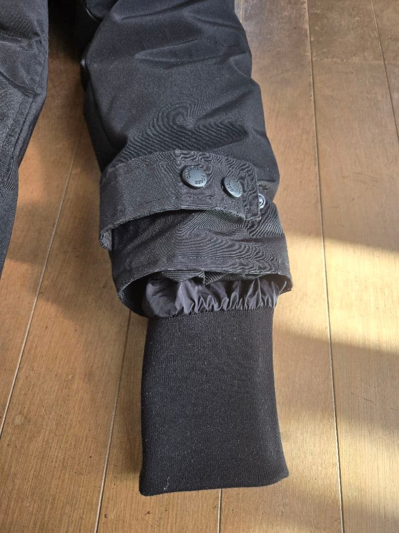 カナダグース　マッケンジー　m　ジャケット