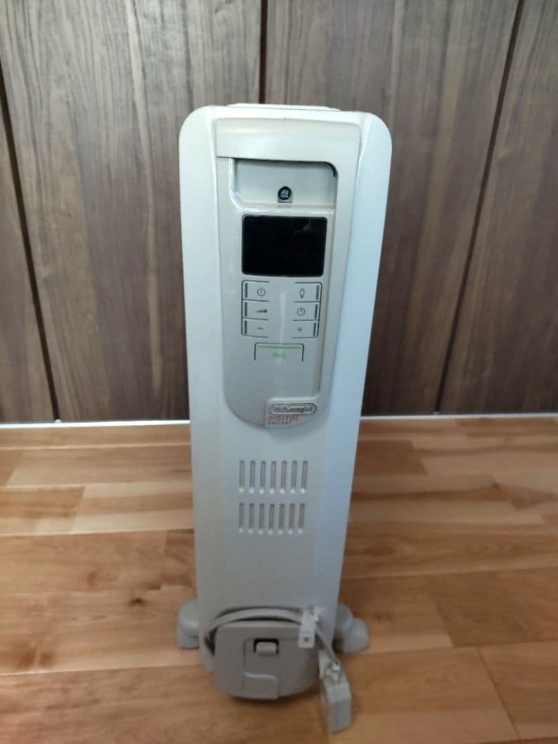 【DeLonghi】 デロンギ オイルヒーター 【KHD411015-LG】