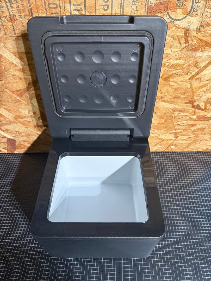 【未使用品】VERSOS ベルソス 9L 車載用冷蔵冷凍庫 VS-CB009