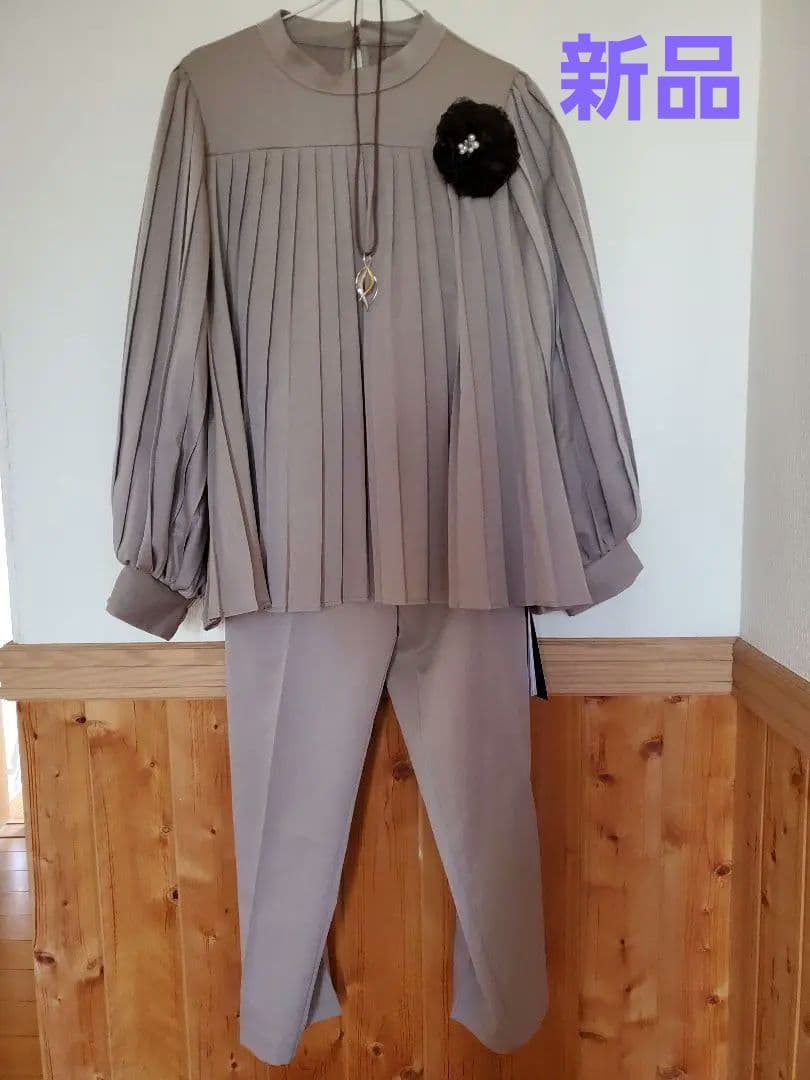 ルイルエブティックパンツスーツ新品